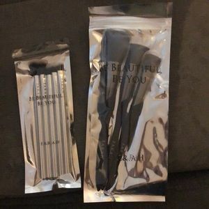 LOT of FARAH make up brushes (two sets)